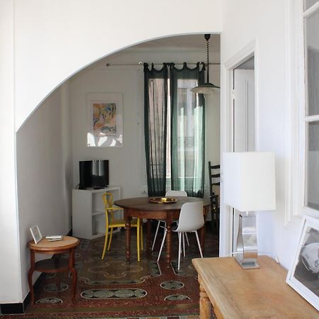 Superbe Appartement Avec Parking Sur Place Nimes Exterior photo